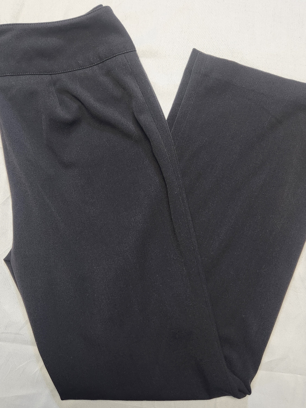Black Straight-Leg Women's Pants with Smooth Waistband